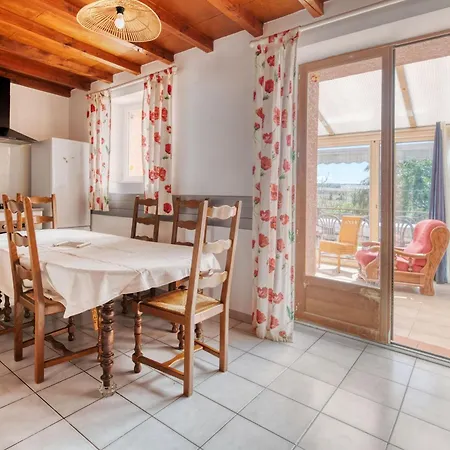 Le Lilas - A La Ferme Ferienhaus La Cassaigne
